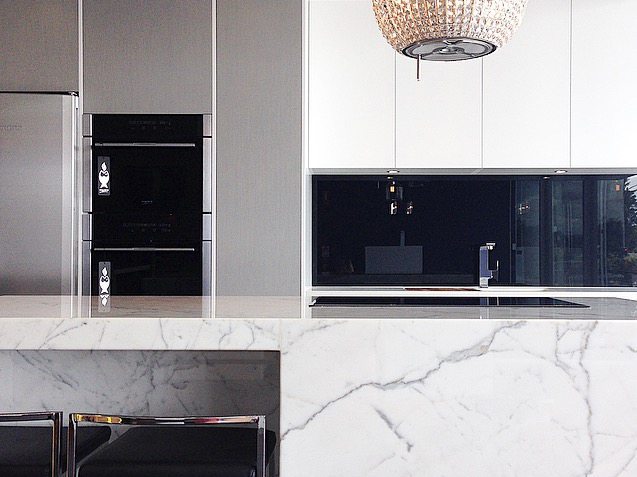 Contact Kitchen TRENDS