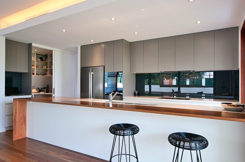 Kitchen & Bathroom Project: Seamless Sophistication